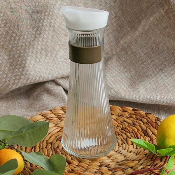 Carafe d'eau + Detail en cuir  , Multiusage -Pot de stockage en verre,- bouteille de jus  ou d eau 1L