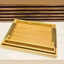 Lot de 3 plateaux en bois avec anses doré en acier inoxydable naturel – Design pratique et élégant et résistant  – Idéal pour service et décoration-Pm 38/26 Mm 41/38
Gm 43/33